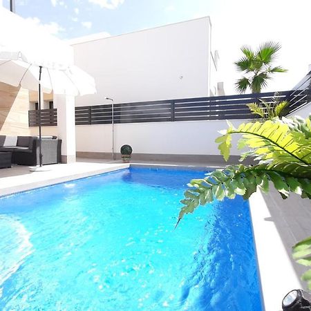 Villa Wilhelmina Torrevieja Eksteriør bilde