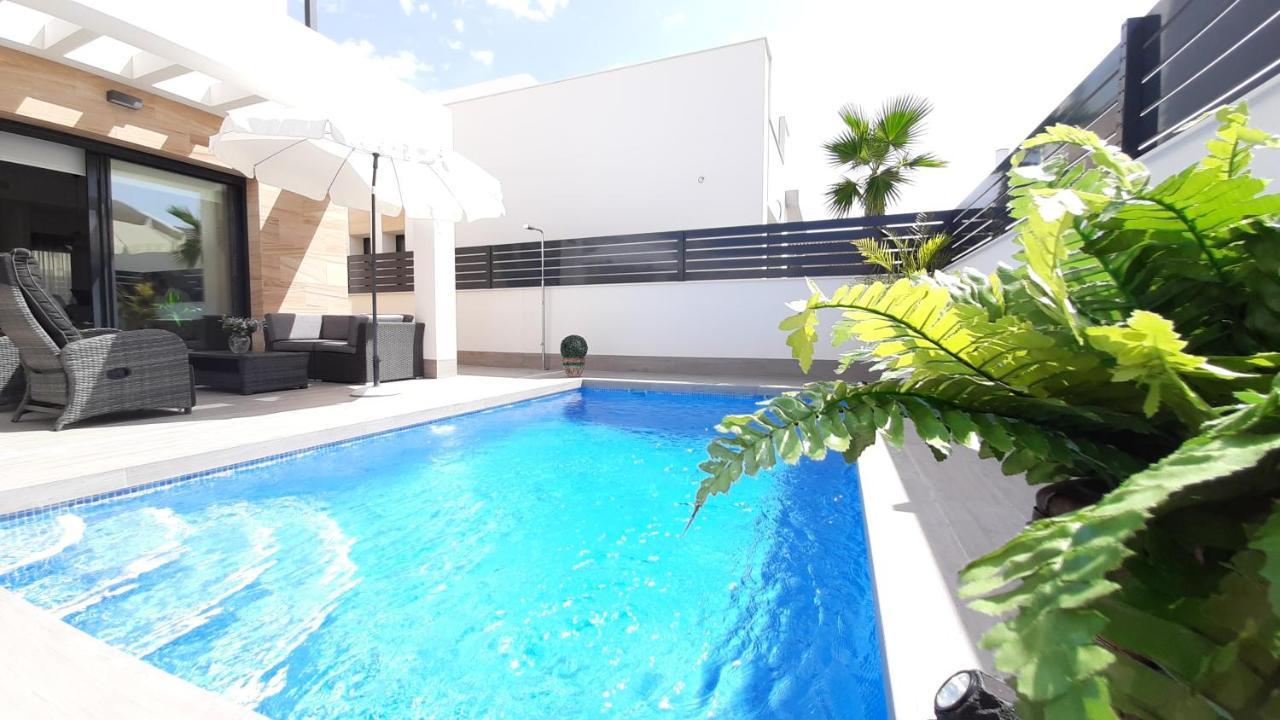 Villa Wilhelmina Torrevieja Eksteriør bilde